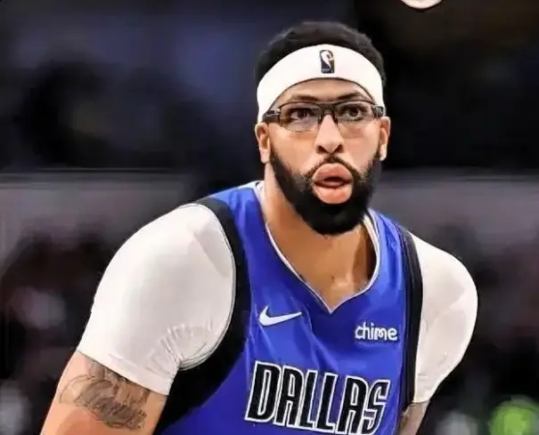 Davis Wants Max Deal but League Balks Now